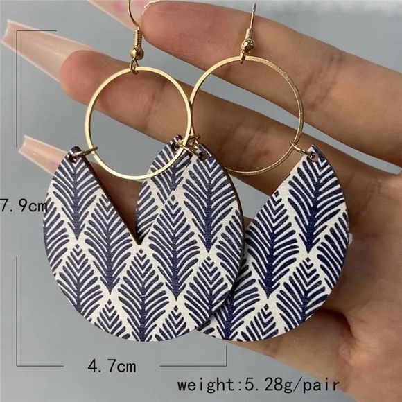 Geometric boho earrings leaf pattern hook drop circle - Picture 2 of 2